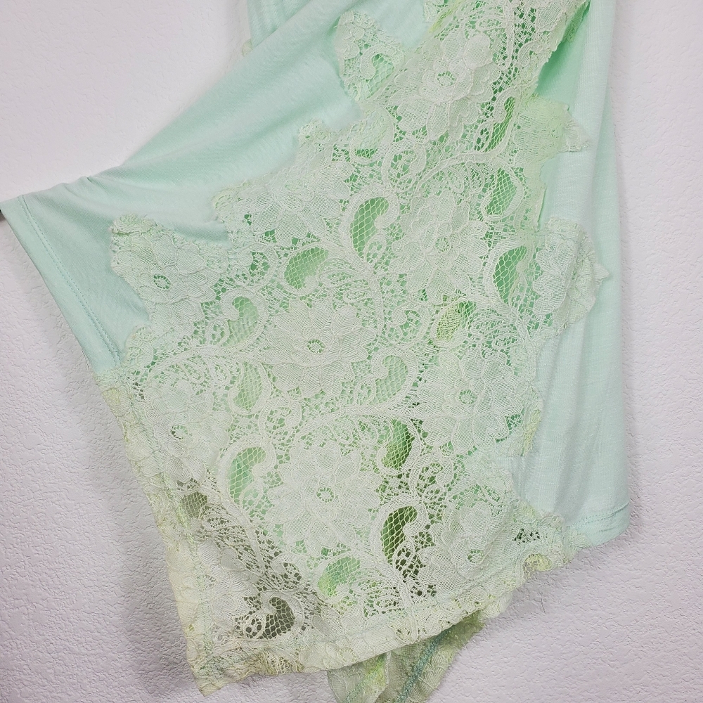 erGuo by Minty Lace Racerback Mint Side Lace Tank - Picture 3 of 8